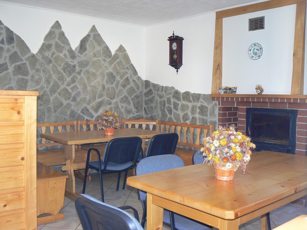 Guest House Pieninka Lesnica Екстер'єр фото