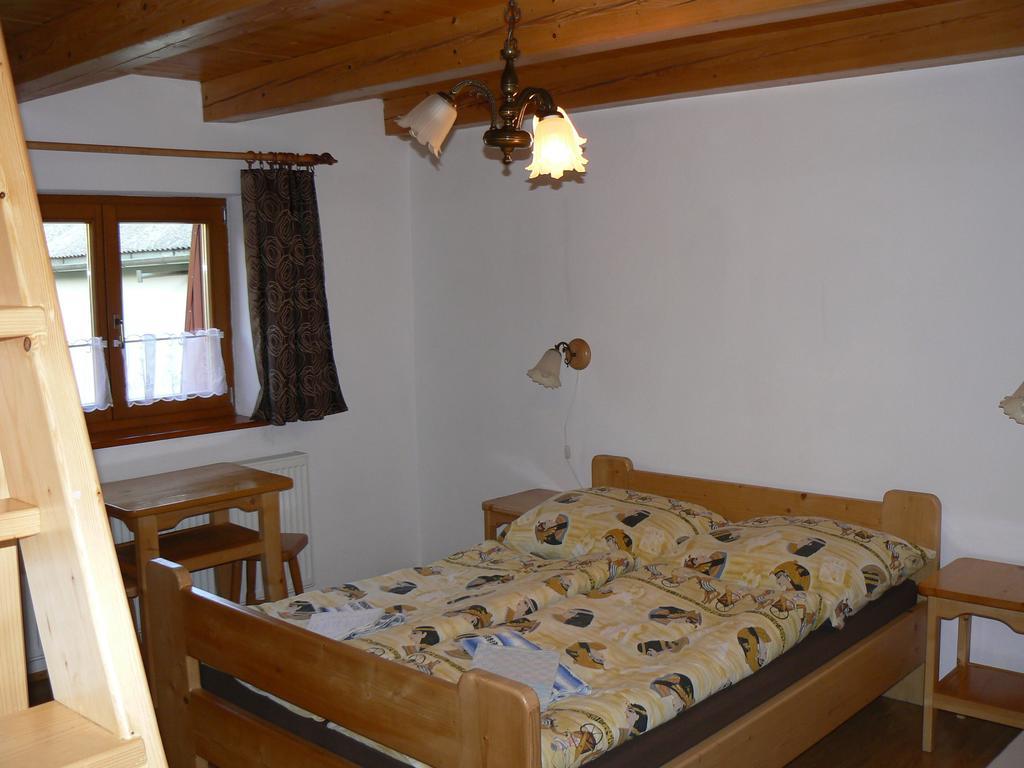 Guest House Pieninka Lesnica Екстер'єр фото